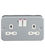 ML Knightsbridge MR9000 Metal Clad Double Pole 2 Gang Switched Socket IP20 13A 230V

