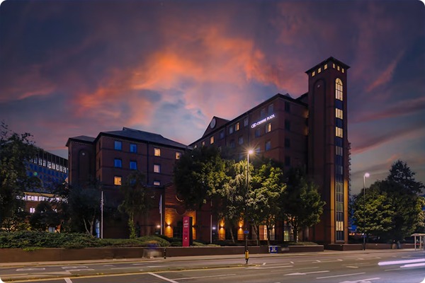 Crowne Plaza Leeds lighting project