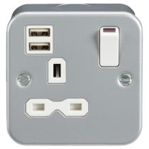 ML Knightsbridge MR9124 Metal Clad 2 Gang Switched Socket 13A with 2 x USB Charger Ports 2.1A